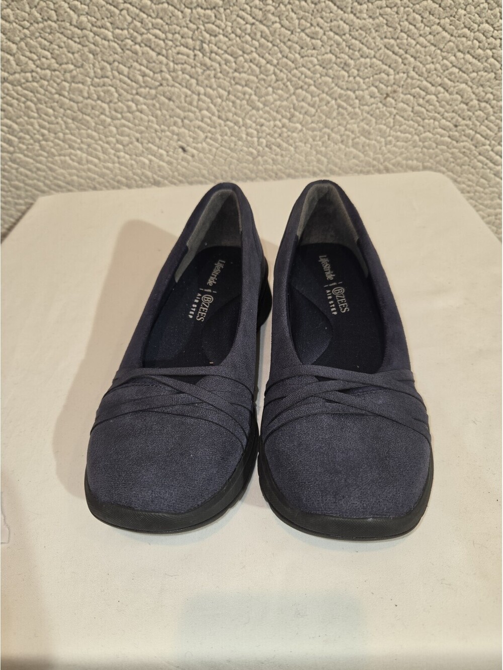 bzees shoes for women 7.5 Goody Slip On Ballet Flat Navy Lifestride Comfort Foam